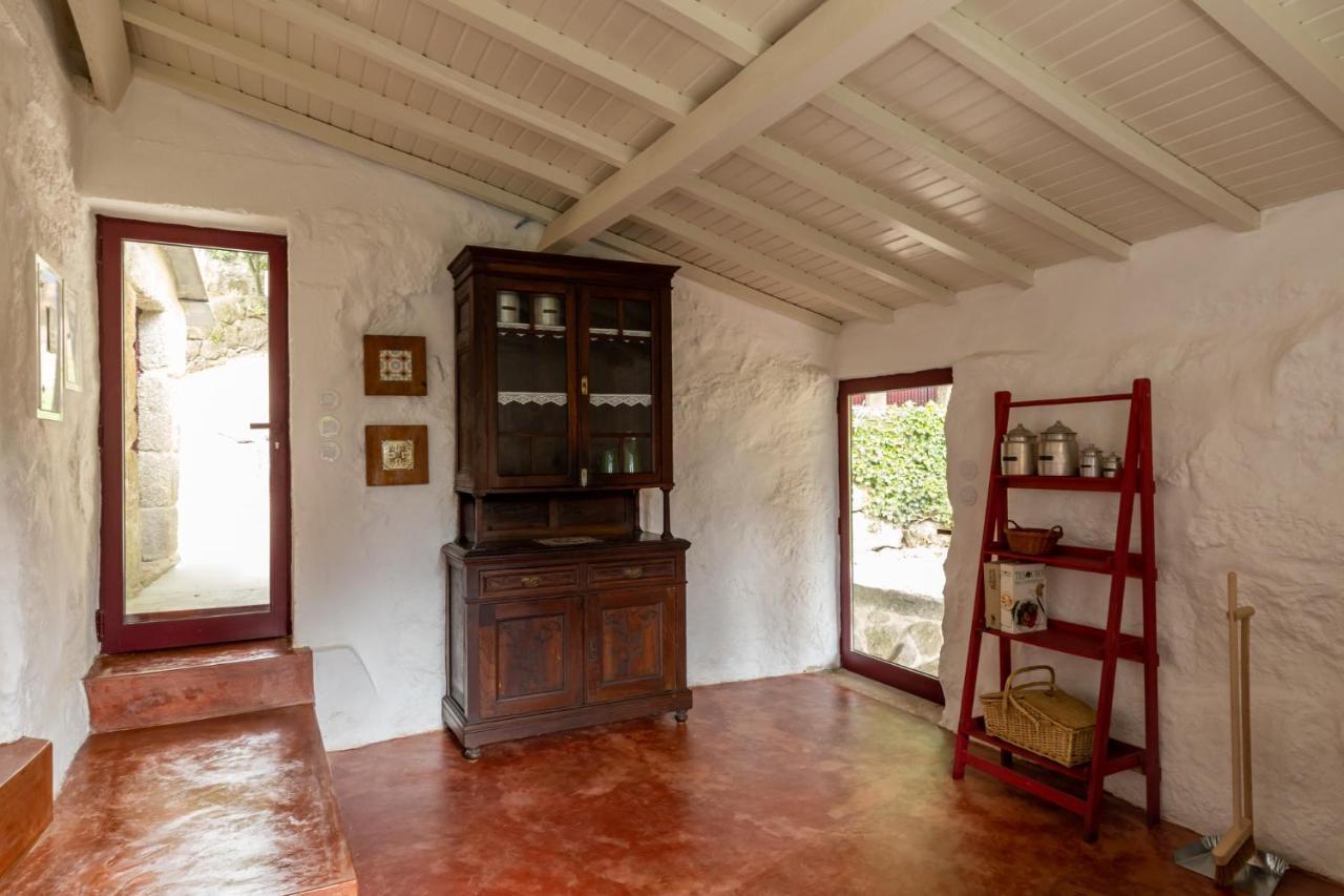 Casas Do Capitao - Paiva Valley - Pool And Nature กัสเตโล เด ไปวา ภายนอก รูปภาพ